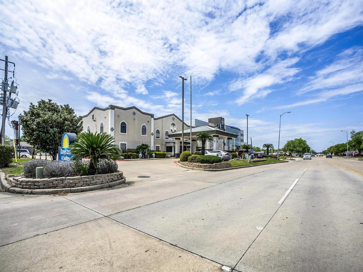 Days Inn & Suites By Wyndham Webster Nasa-Clearlake-Houston Kültér fotó